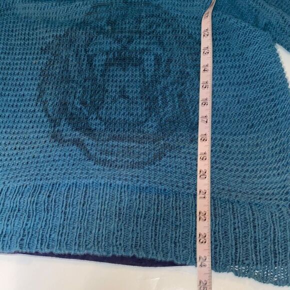 We the Free People slouchy open weave blue sweater top lion front & back panel M - Picture 8 of 8